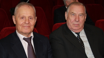 Ветераны следствия: слева Кобзарь Александр Анатольевич